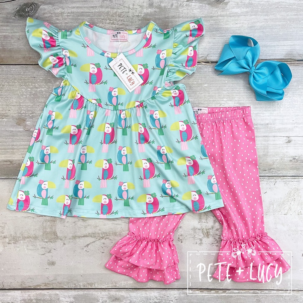 Tucson capri set by Pete + Lucy